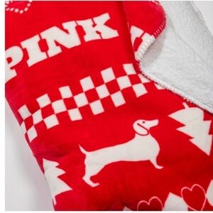 Victoria’s Secret PINK Sherpa Holiday Blanket